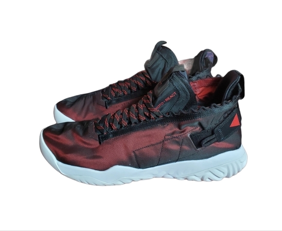 Jordan Proto-React University size 11.5 *Brand new in the box* - Picture 3 of 6